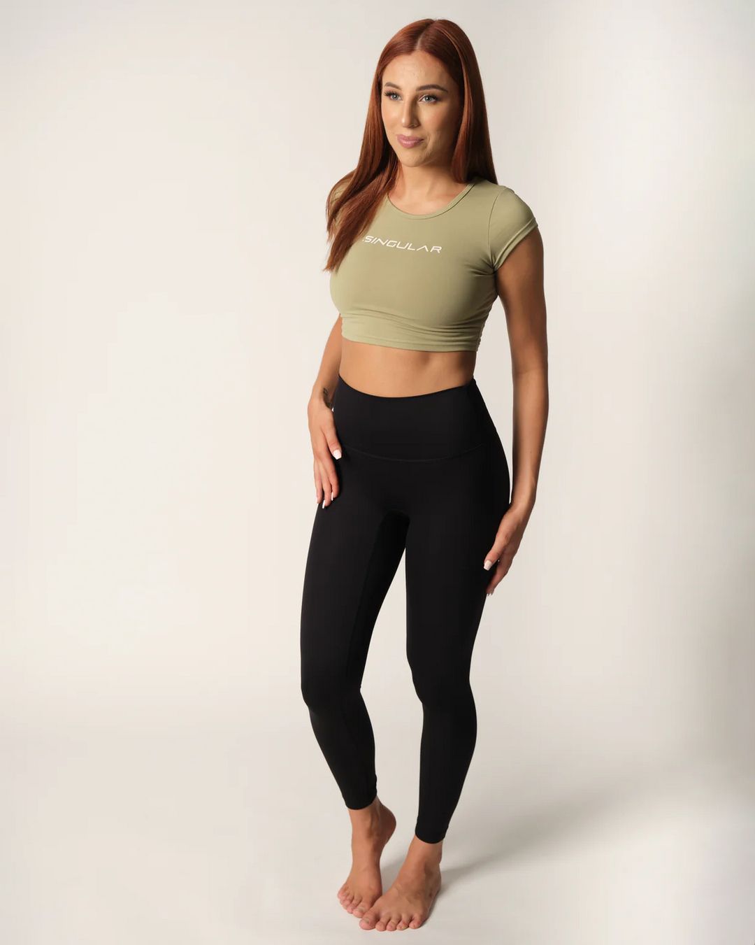 Performance Sports Top Light-Olive