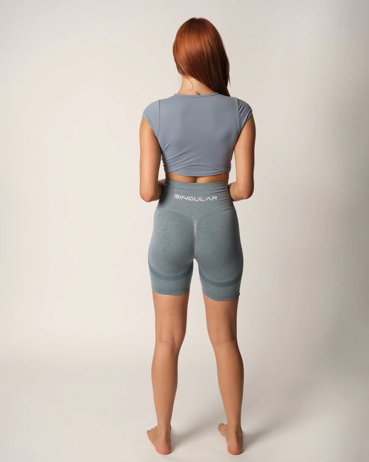 Sculpt Scrunch Shorts Powder-Blue